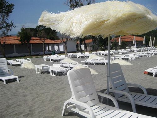 Villaggio Simenzaru Mongiove المظهر الخارجي الصورة